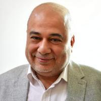دكتور أسامه محمد العطار