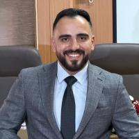 دكتور عمر صادق فاروق