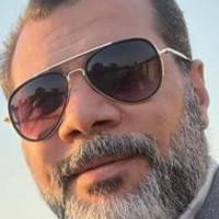دكتور يحيي زكريا امين