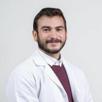 دكتور احمد ايمن