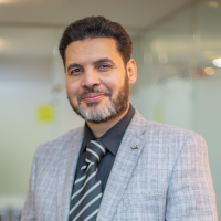 دكتور ايمن ابو ليلة