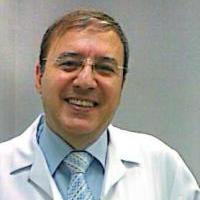 دكتور حاتم مختار