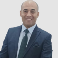 دكتور اسامه منصور