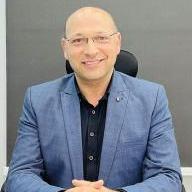 دكتور اشرف يحيى
