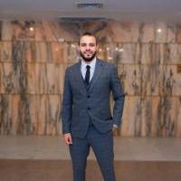 دكتور احمد علاء