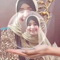 دكتورة رانيا المظ